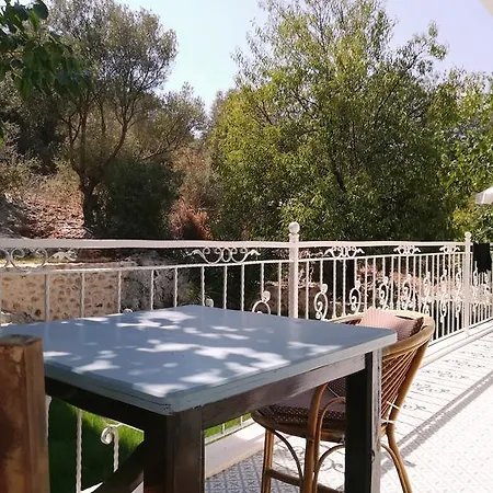 7 Bed & Breakfast Kaş