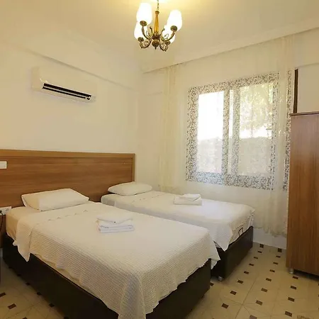 7 * Kaş